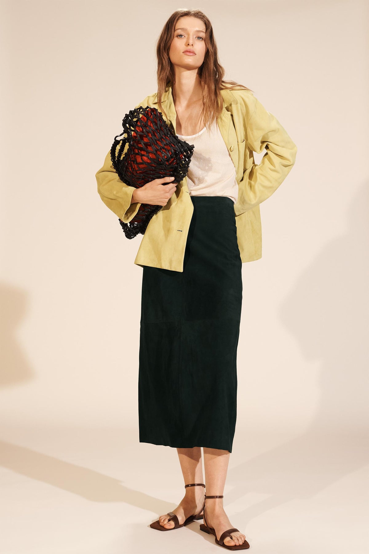 Hemd mit Wildledertasche