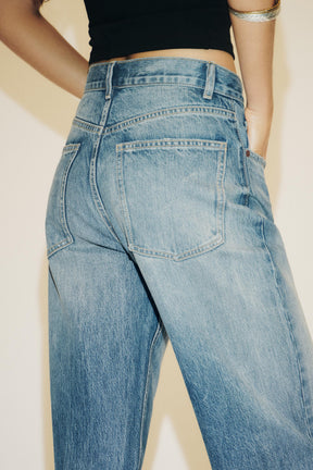 Weit geschnittene High-Waist-Jeans