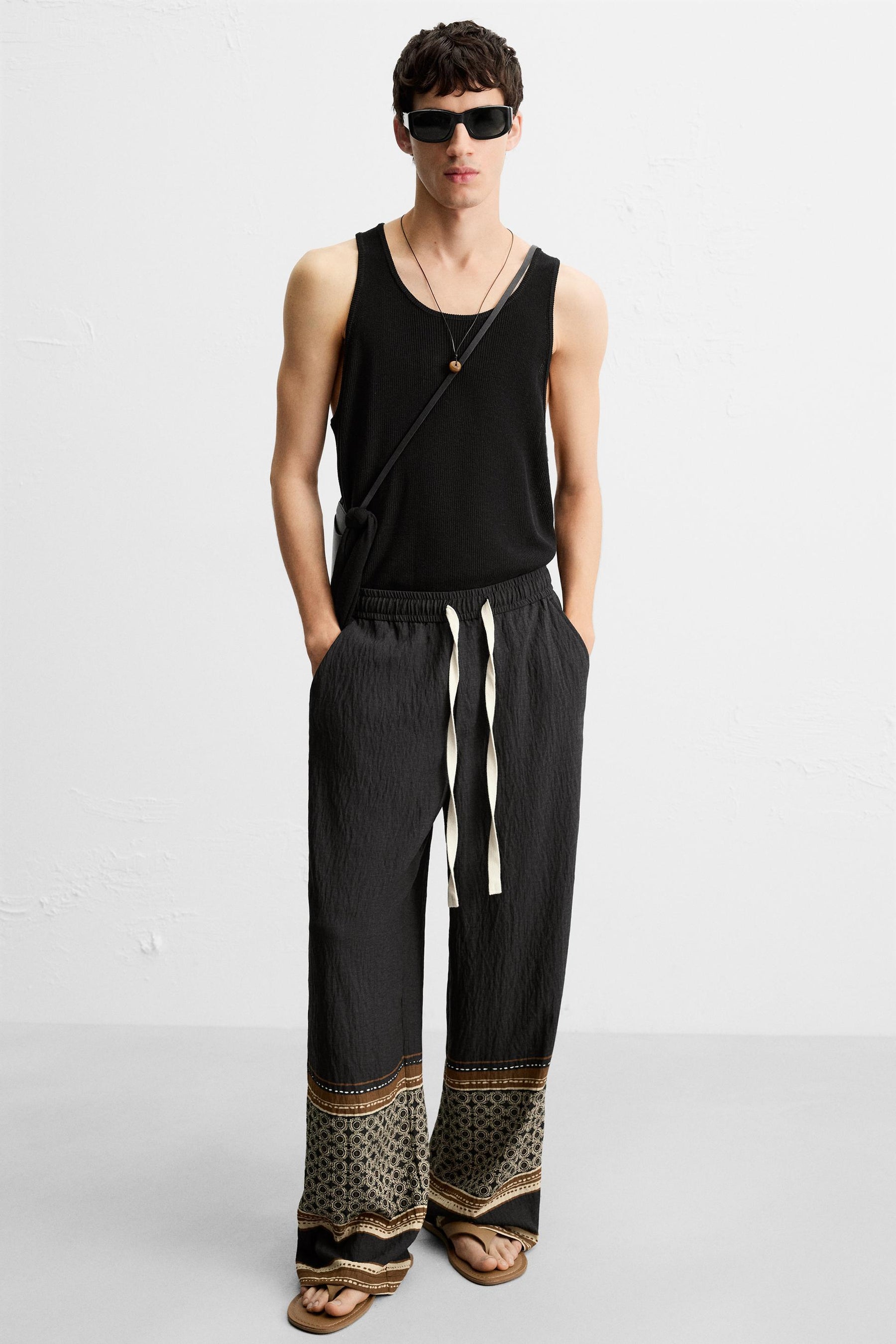 RELAXED FIT COLOUR BLOCK TROUSERS - Image 6