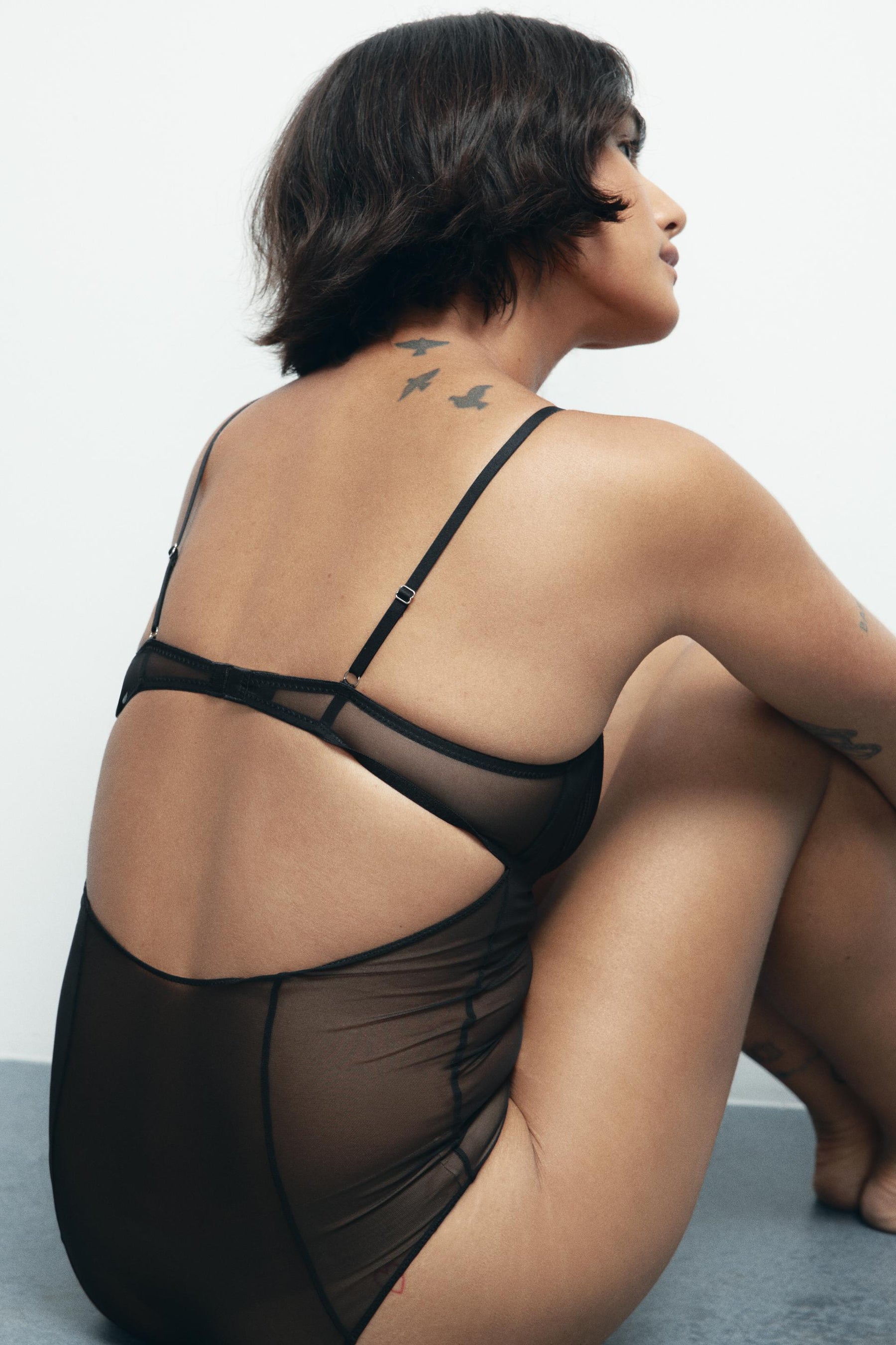 Plissierter, halbtransparenter Body