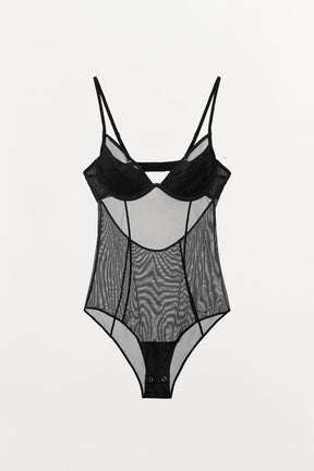 Plissierter, halbtransparenter Body