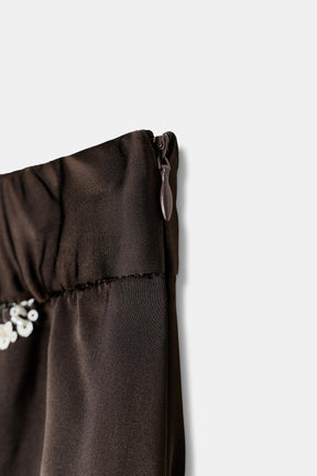 Paillettenbestickter Moderock