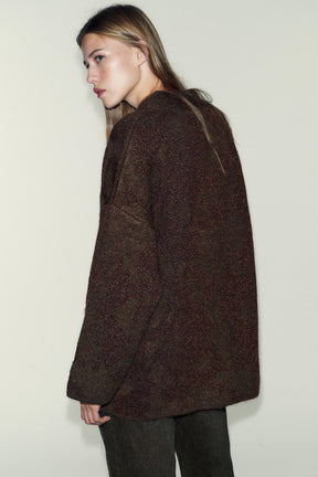 Strickjacke aus Metallicgarn