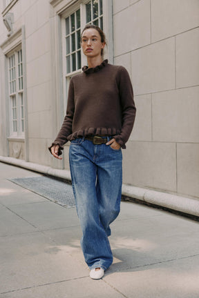 Rüschenstrickpullover