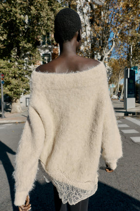 Strickpullover mit Spitze