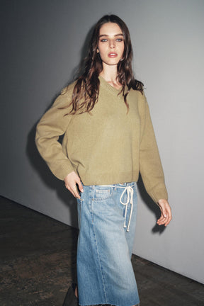 Hüftig geschnittene Denim-Bermudashorts