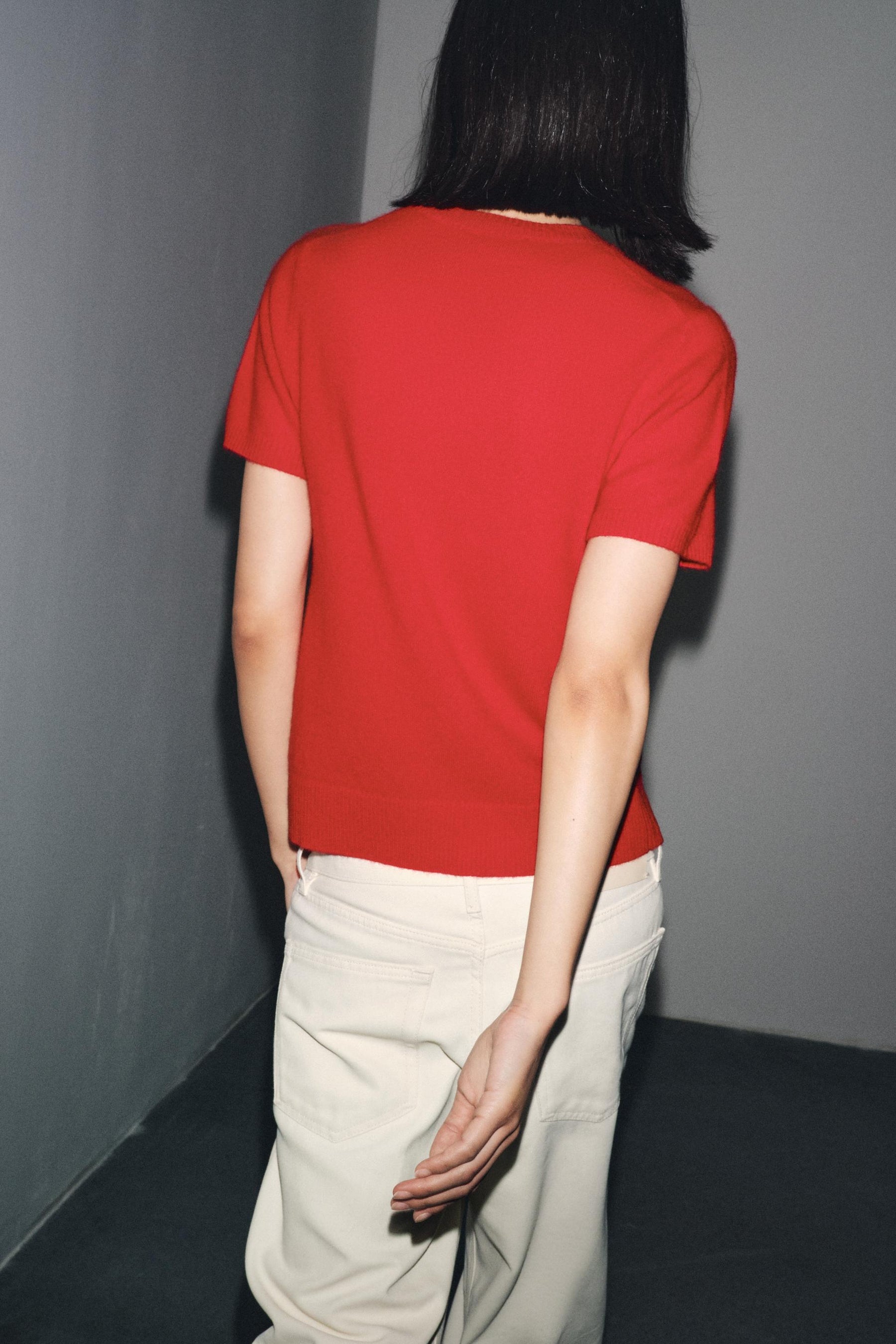 Kaschmirpullover mit kurzen Ärmeln