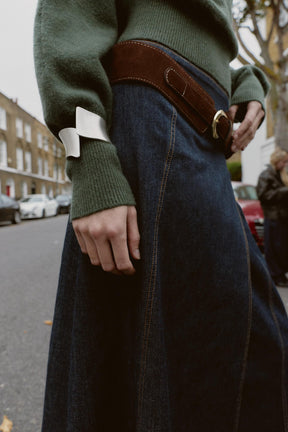 Asymmetrischer Strickpullover