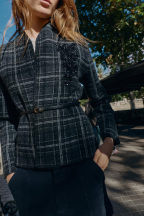 Strickjacke mit Gürtel