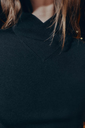 Woll-Crossover-Pullover