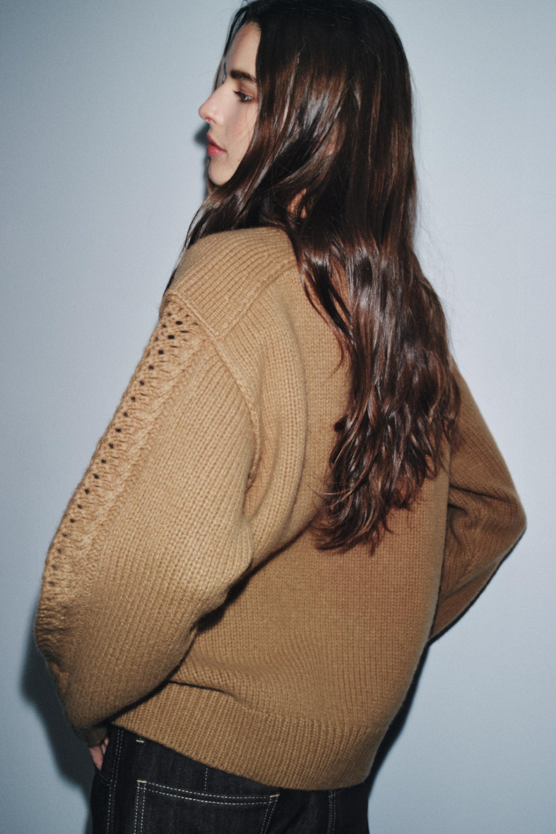 Wollpullover mit Struktur