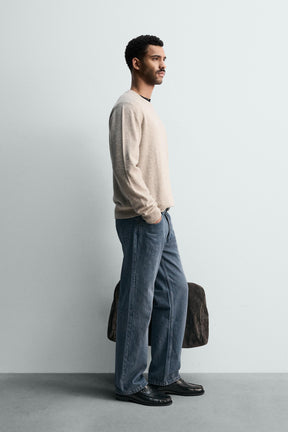 LIGHTWEIGHT WOOL - CASHMERE JUMPER - Image 4