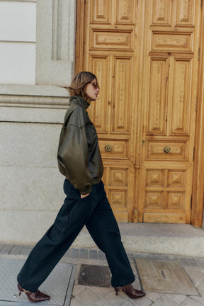 Bomberjacke aus Kunstleder