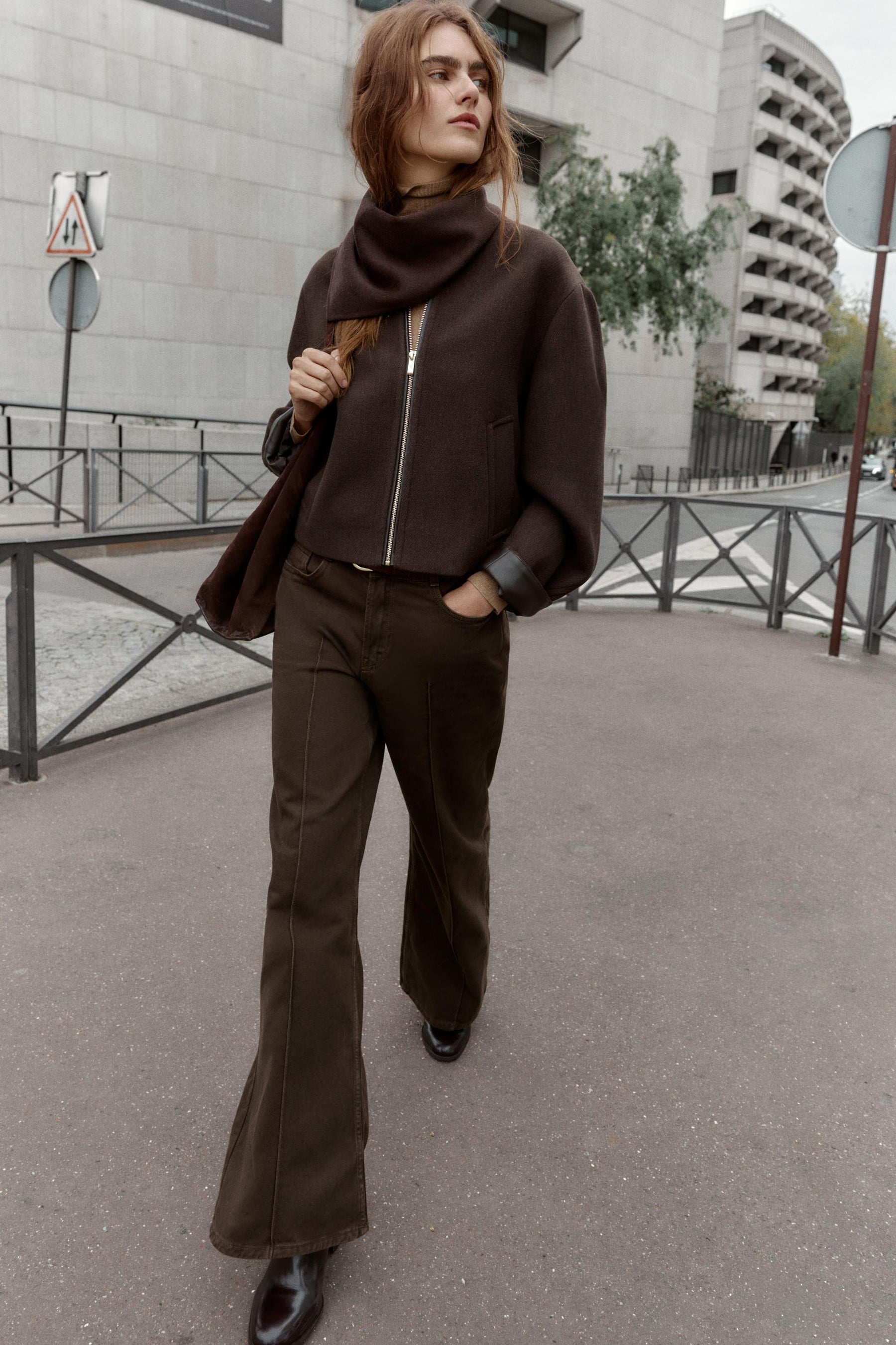 Weiche Jacke mit Lederimitat-Besatz