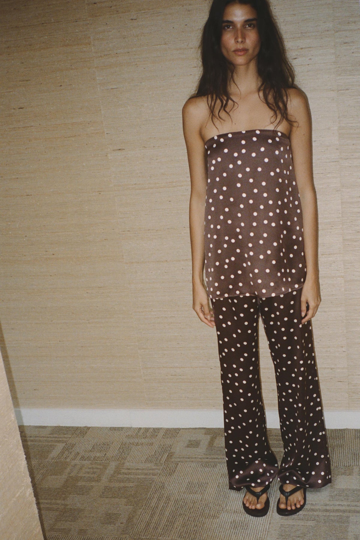 Satinhose mit hohem Bund