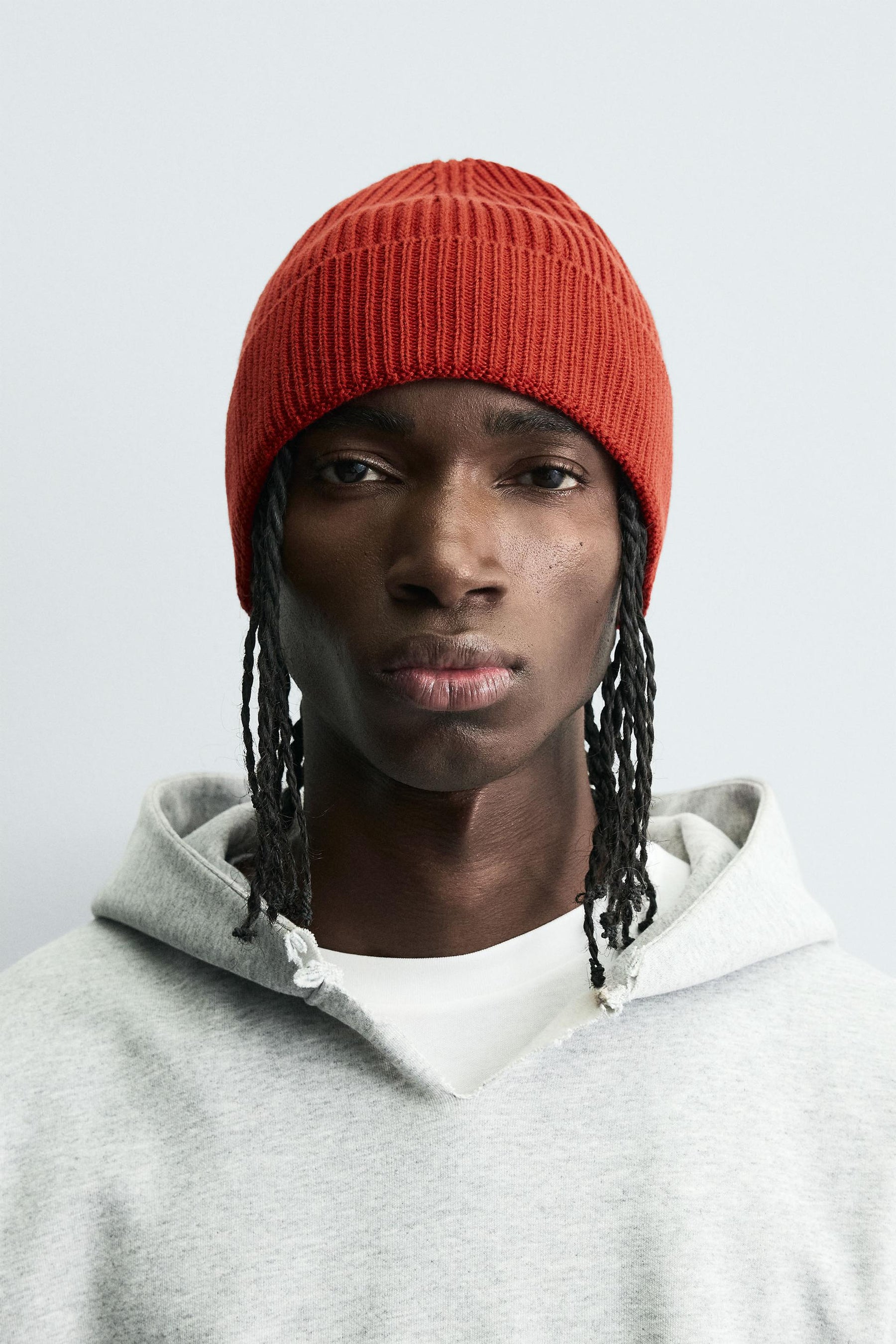 BASIC KNIT BEANIE - Image 1