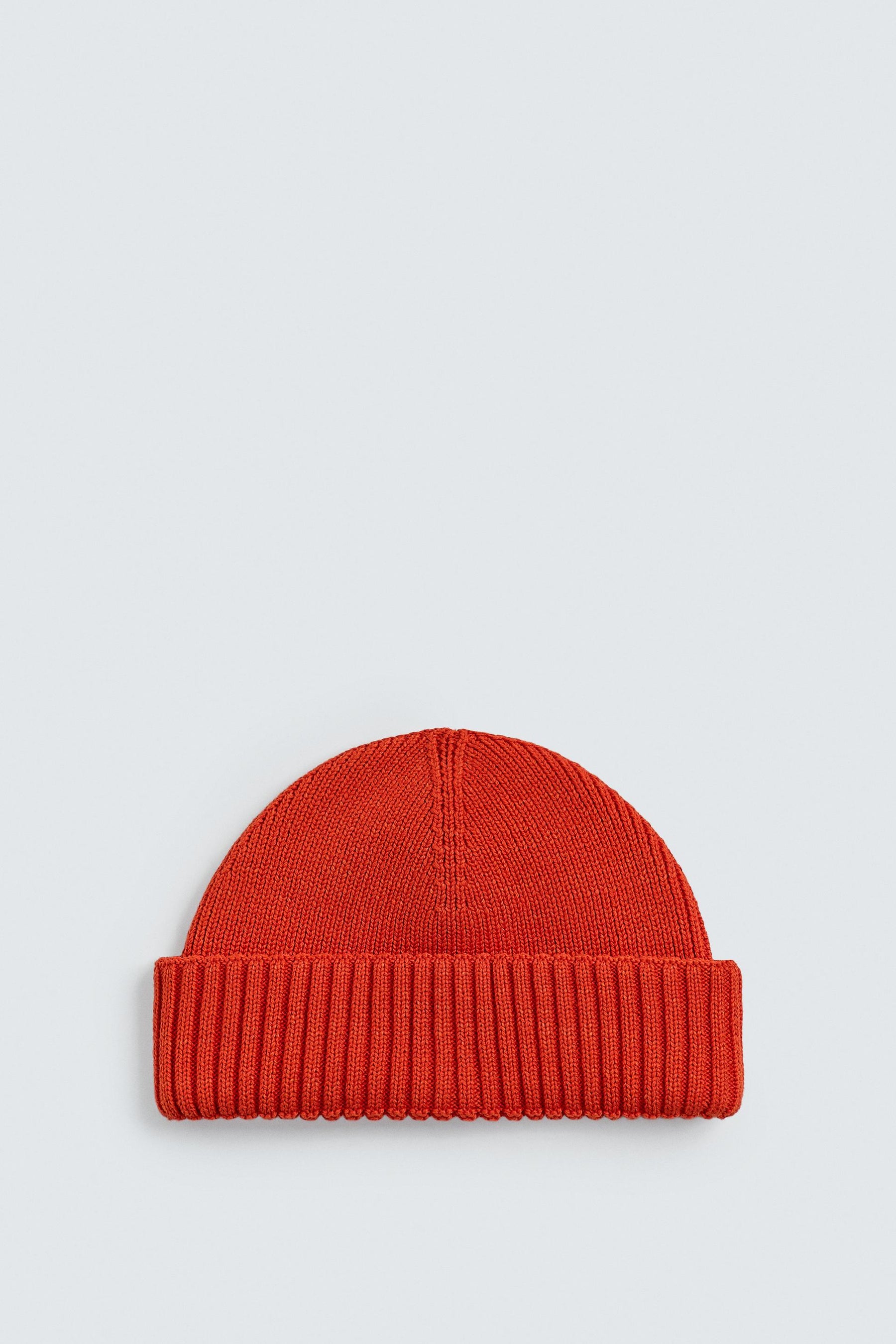BASIC SHORT BEANIE - Image 1
