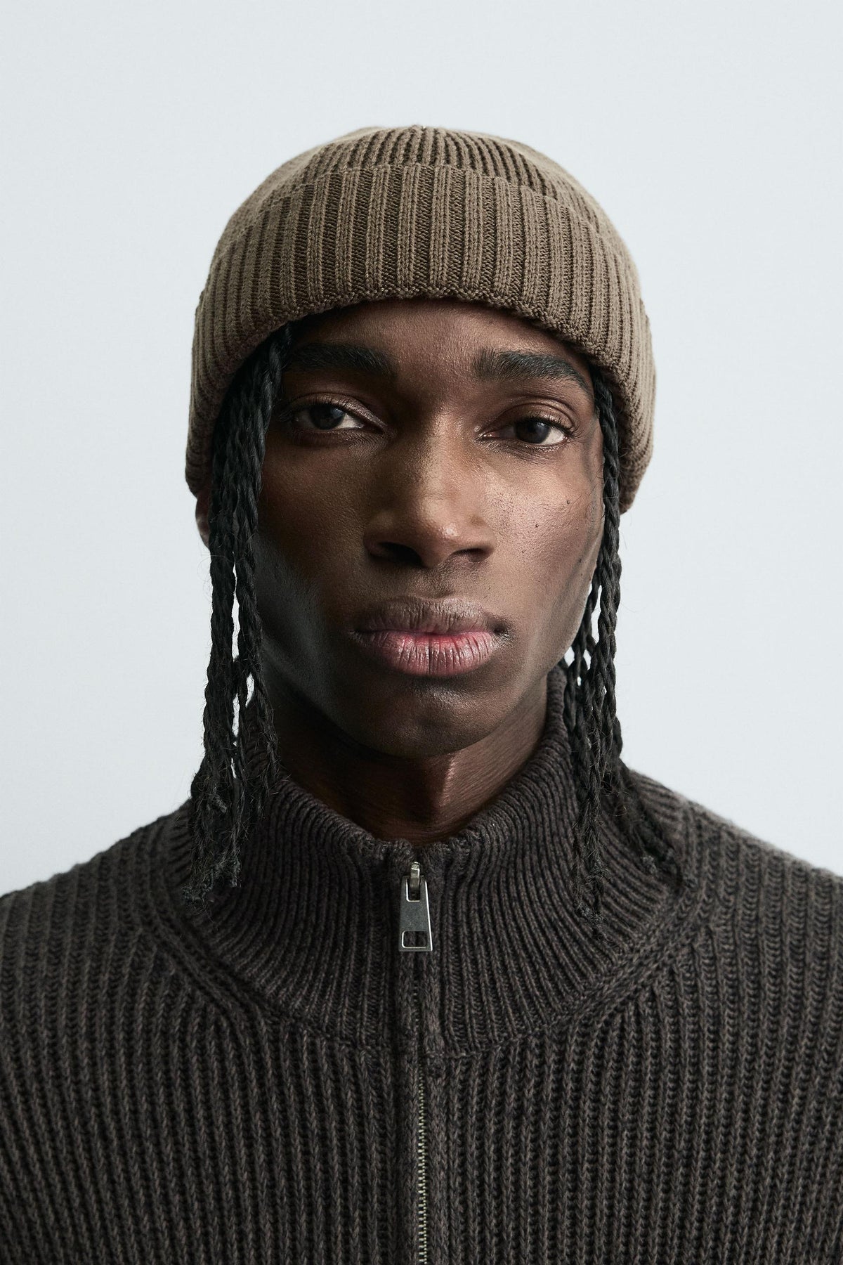 BASIC SHORT BEANIE - Image 1