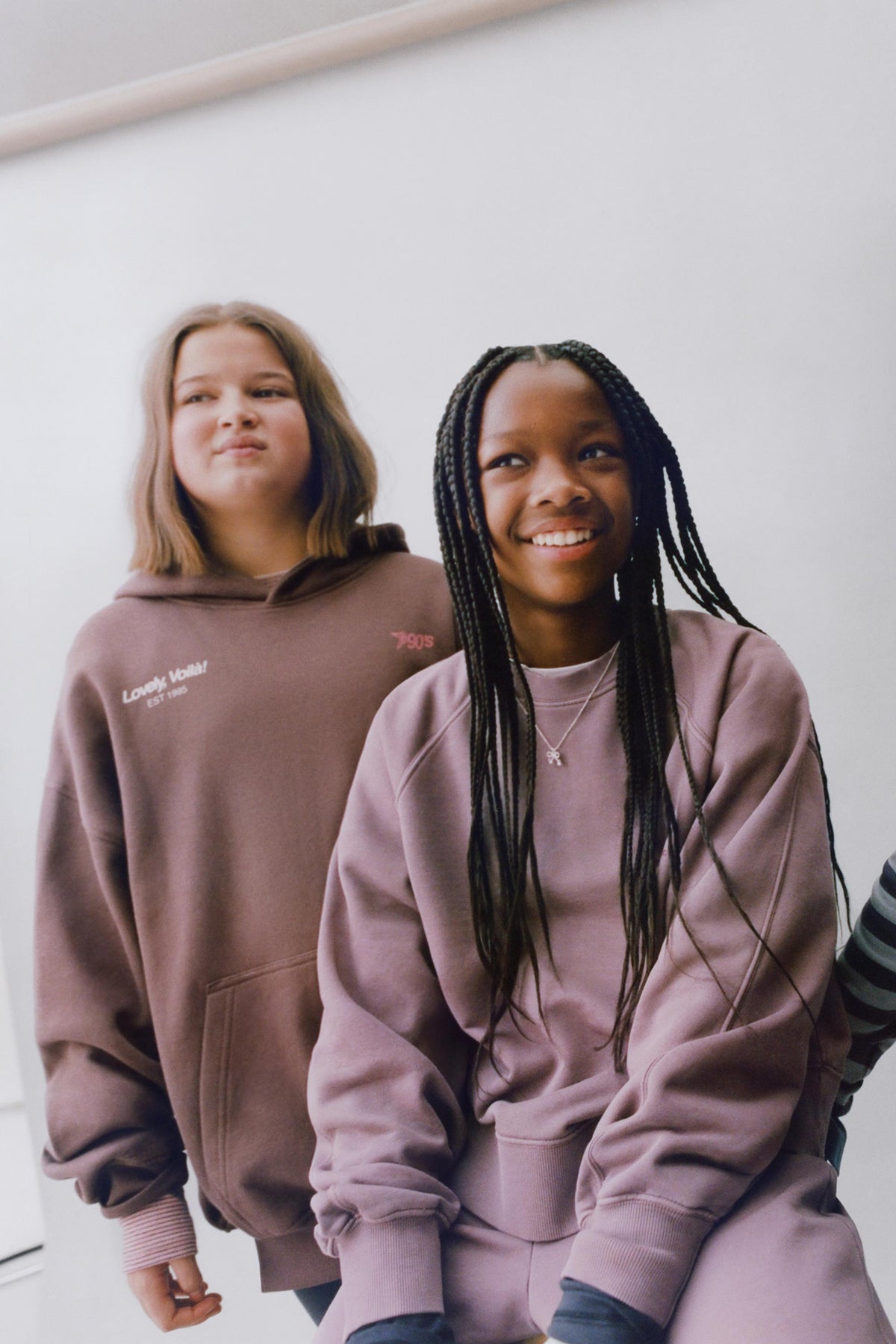 WASHED-EFFECT SLOGAN SWEATSHIRT - Image 2