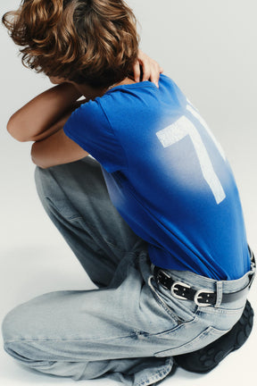 T-Shirt mit verblasstem Texteffekt