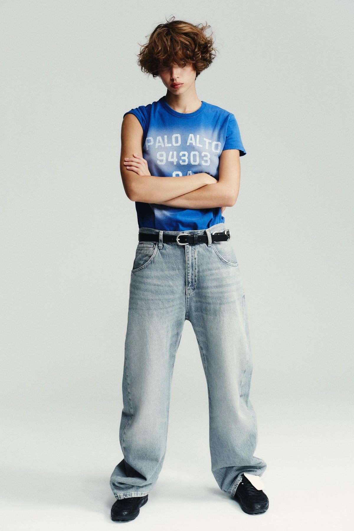 T-Shirt mit verblasstem Texteffekt