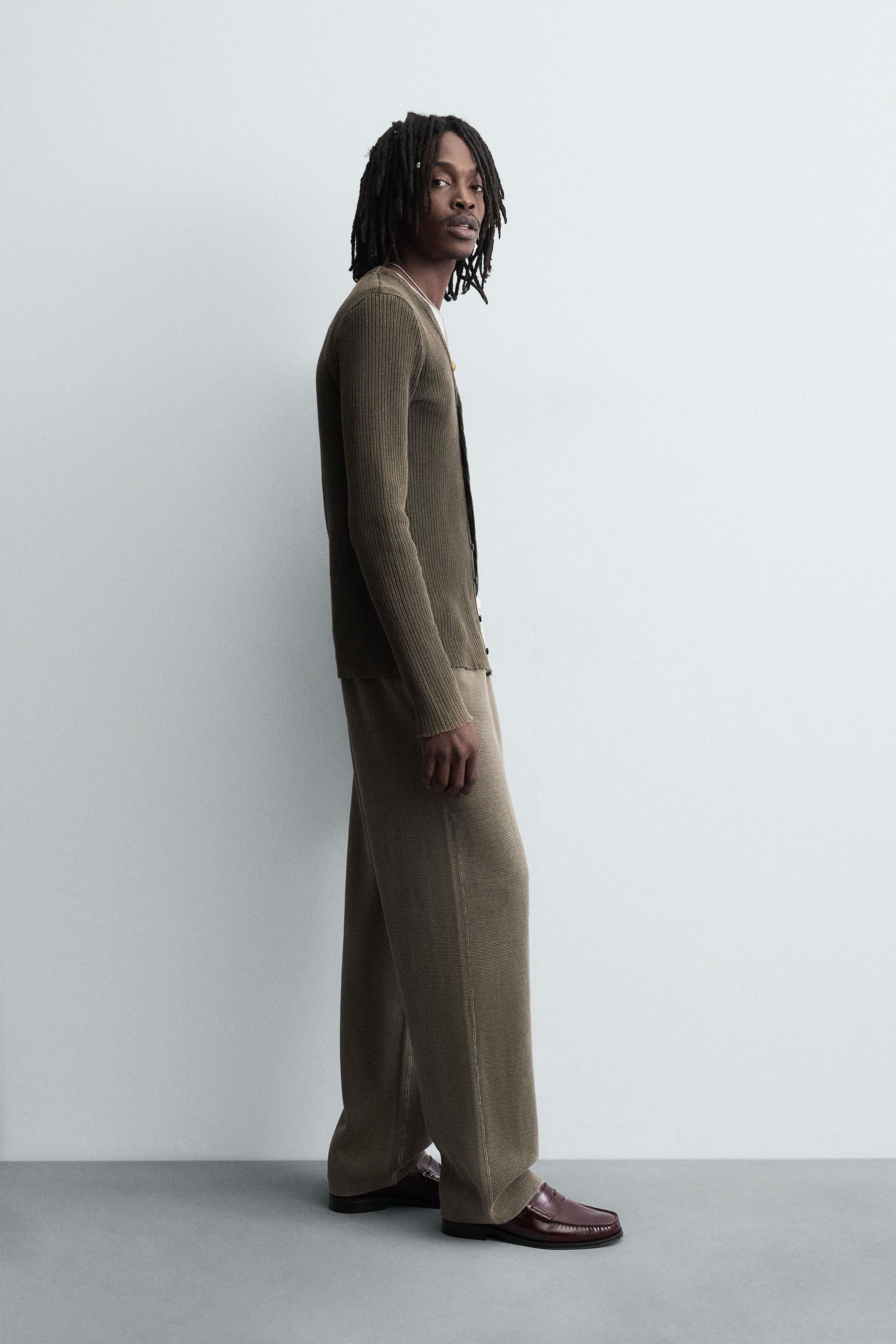TEXTURED KNIT TROUSERS - Image 4