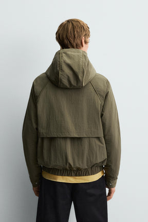 LIGHTWEIGHT WATER-REPELLENT TECHNICAL JACKET - Image 3