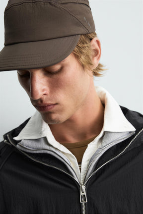 LIGHTWEIGHT WATER-REPELLENT TECHNICAL JACKET - Image 5