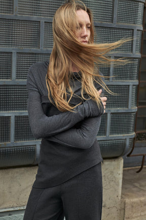 Drapiertes Lyocell-T-Shirt