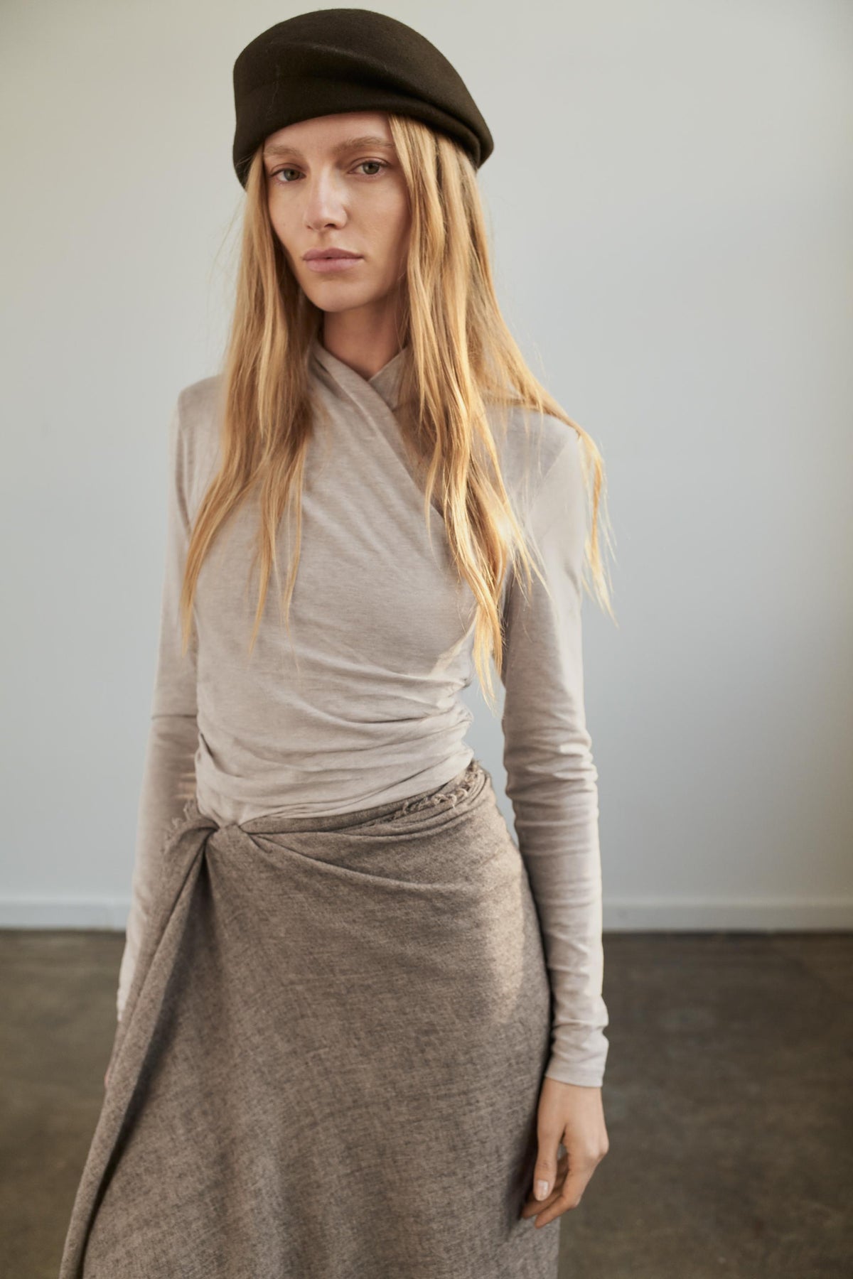 Seitlich drapiertes T-Shirt