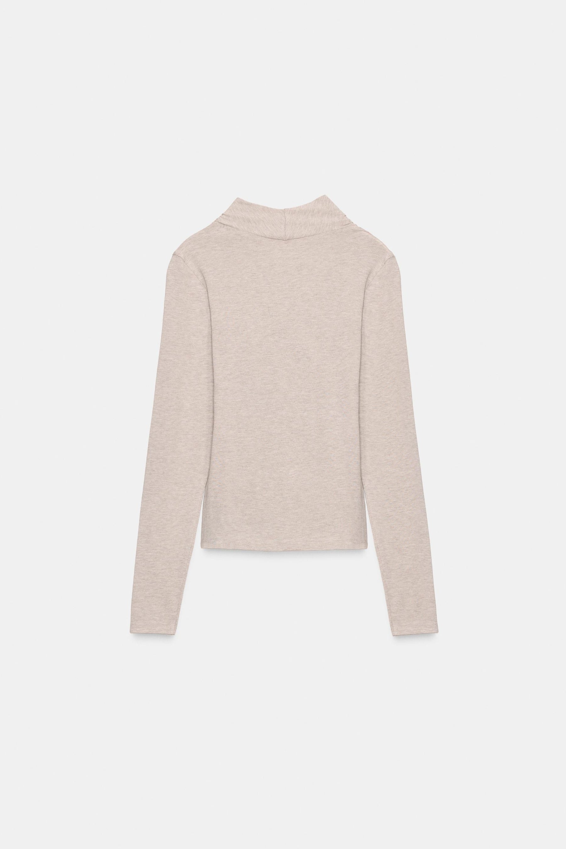 Seitlich drapiertes T-Shirt