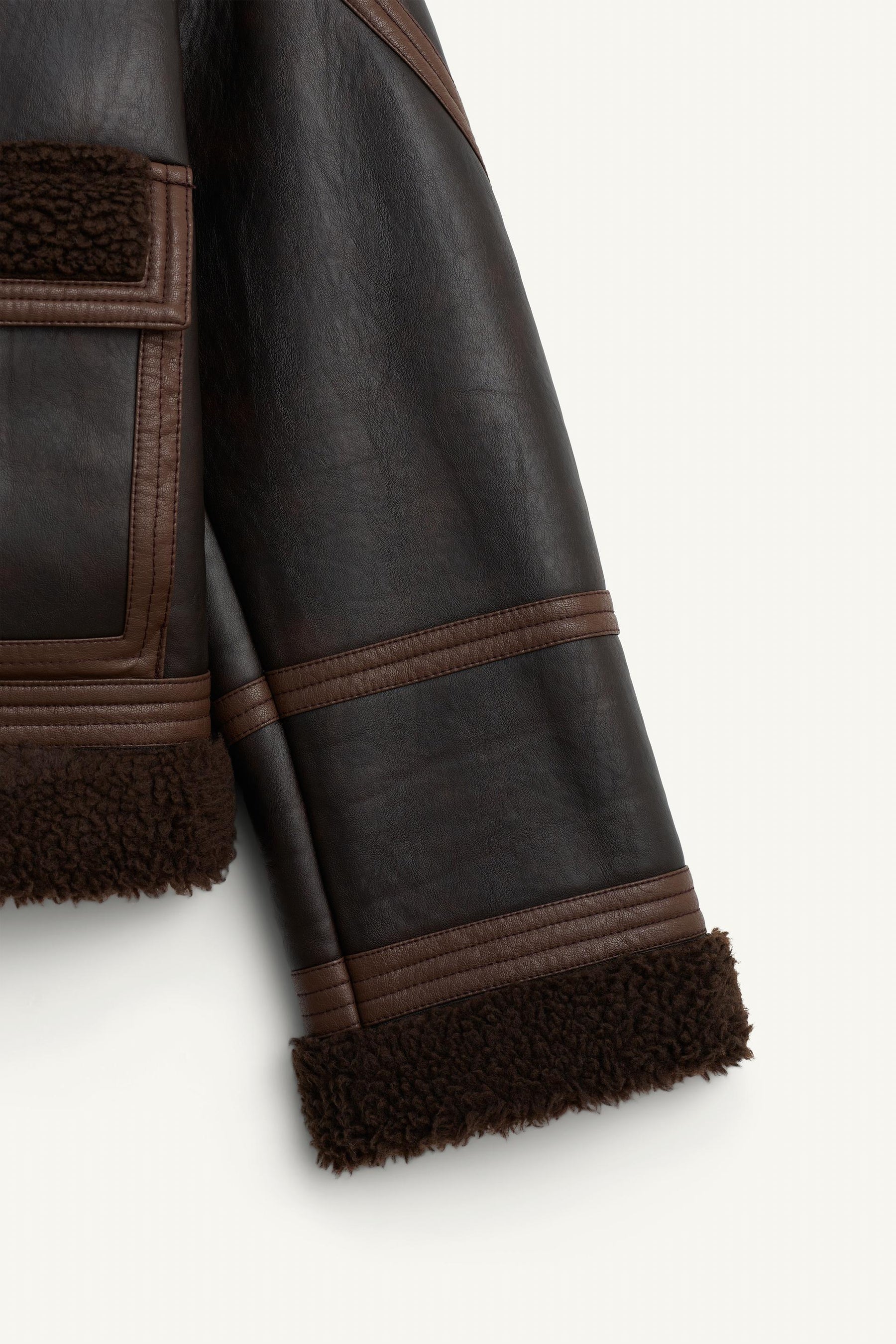 LIMITIERTE AUFLAGE DOPPELSICHTJACKE