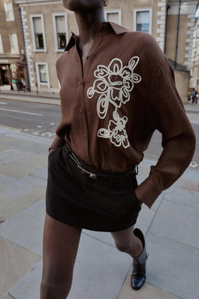 Hemd mit strukturiertem Blumenmuster