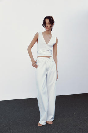 Wide-Leg Crossover-Jeans