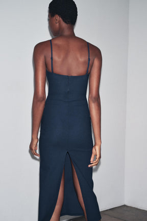 Kleid mit Herzausschnitt