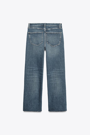 Cropped Flare High-Waist Jeans