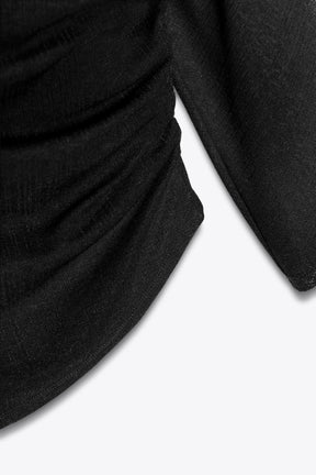 Fließendes asymmetrisches Hemd