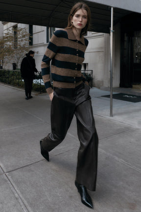 Gestreifter Strickcardigan