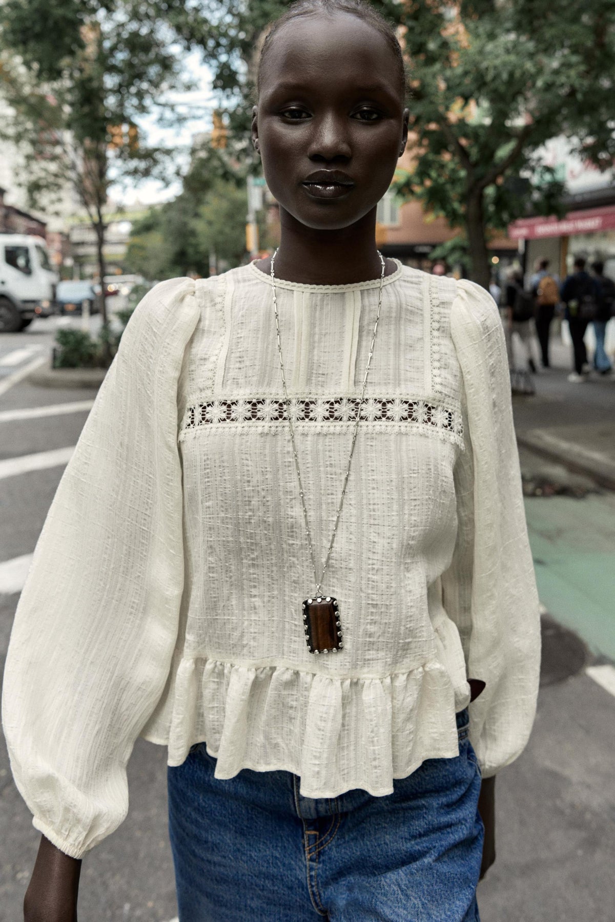 Romantische Entredeux-Bluse