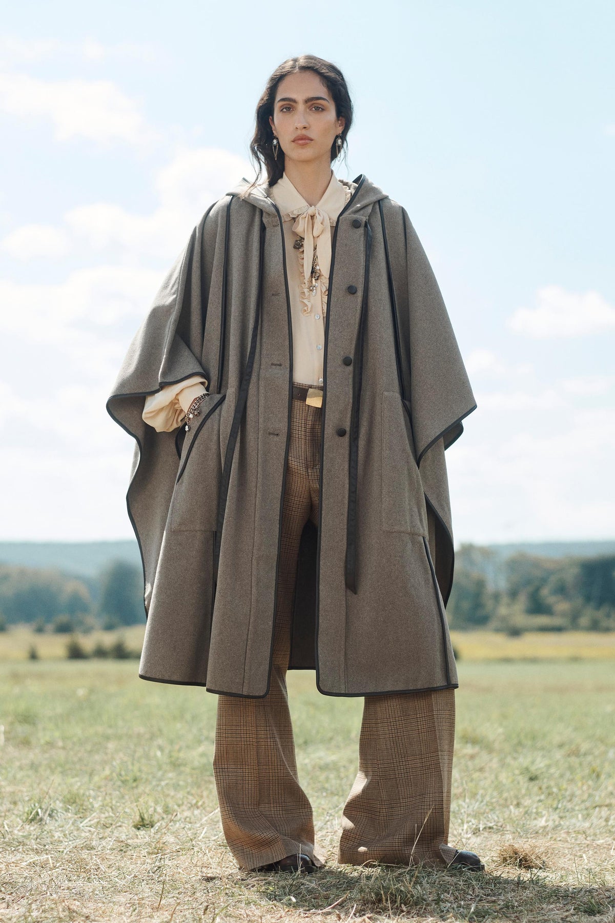 OVERSIZE WOOL BLEND CAPE LIMITED EDITION - Image 1
