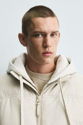 RUBBERISED PUFFER GILET - Image 5