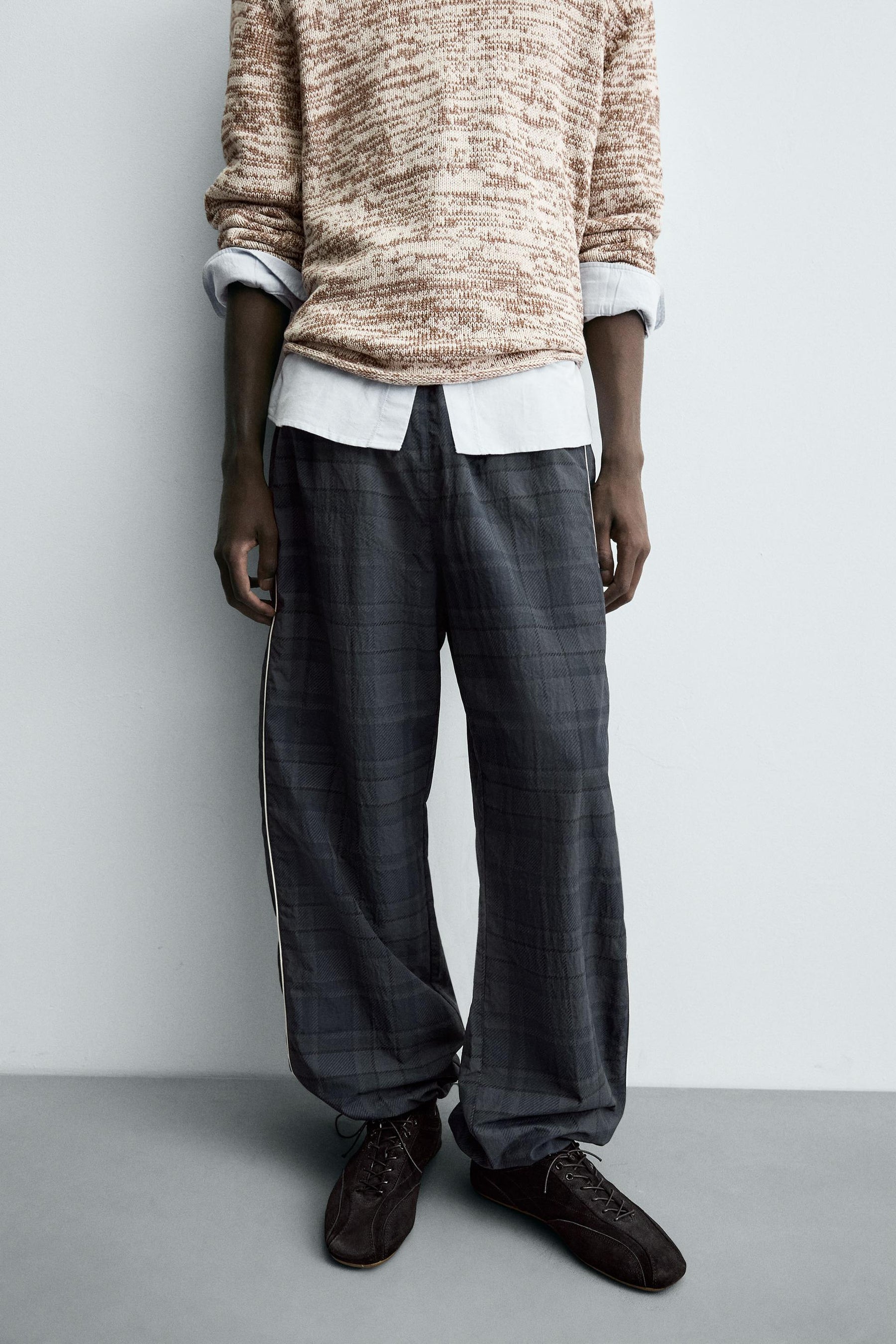 CONTRAST CHECK TECHNICAL JOGGER TROUSERS - Image 5