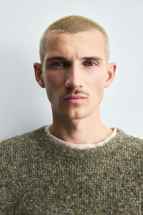 BOUCLÉ TEXTURED JUMPER - Image 6