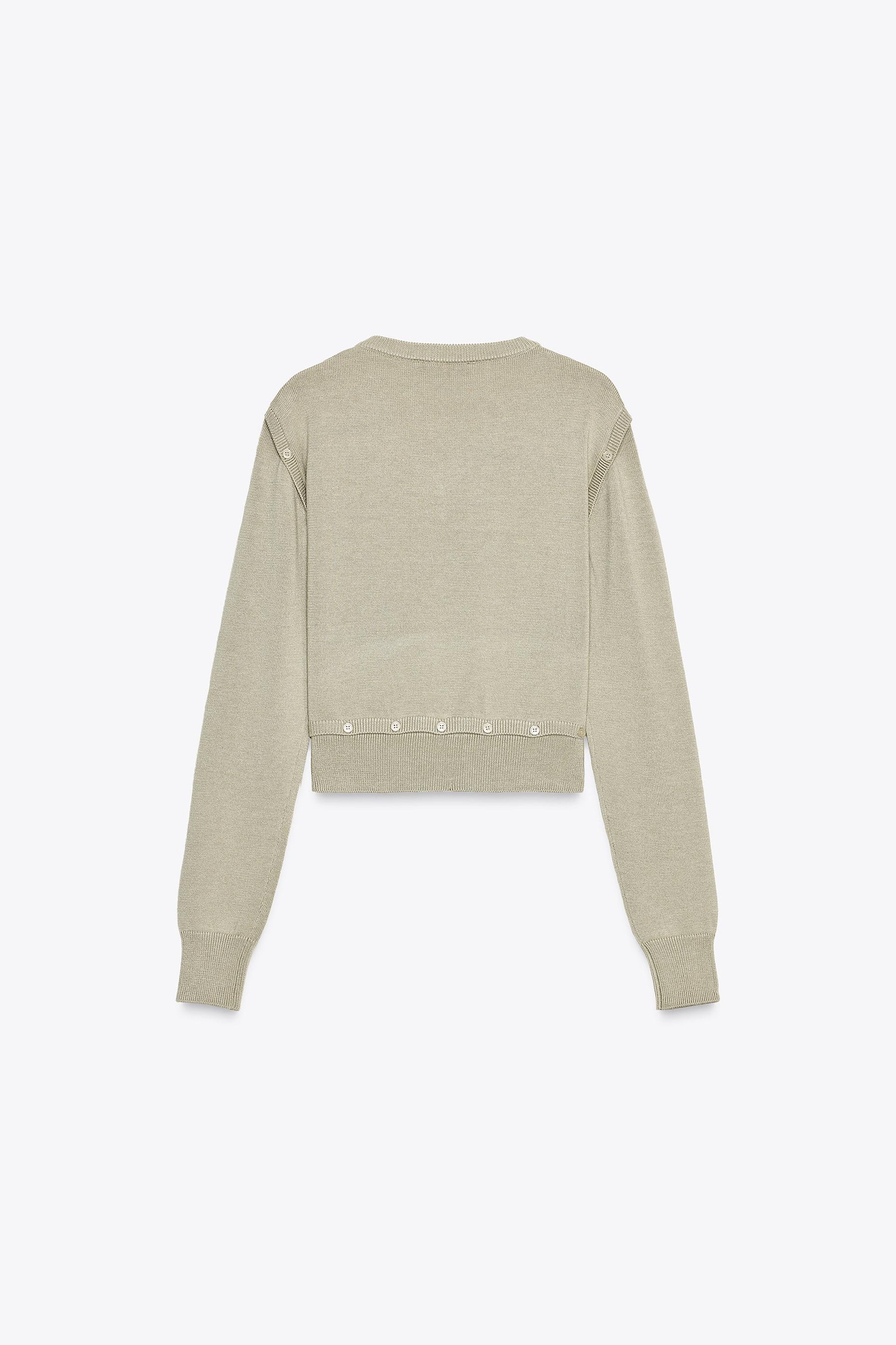 Strickpullover mit Knöpfen