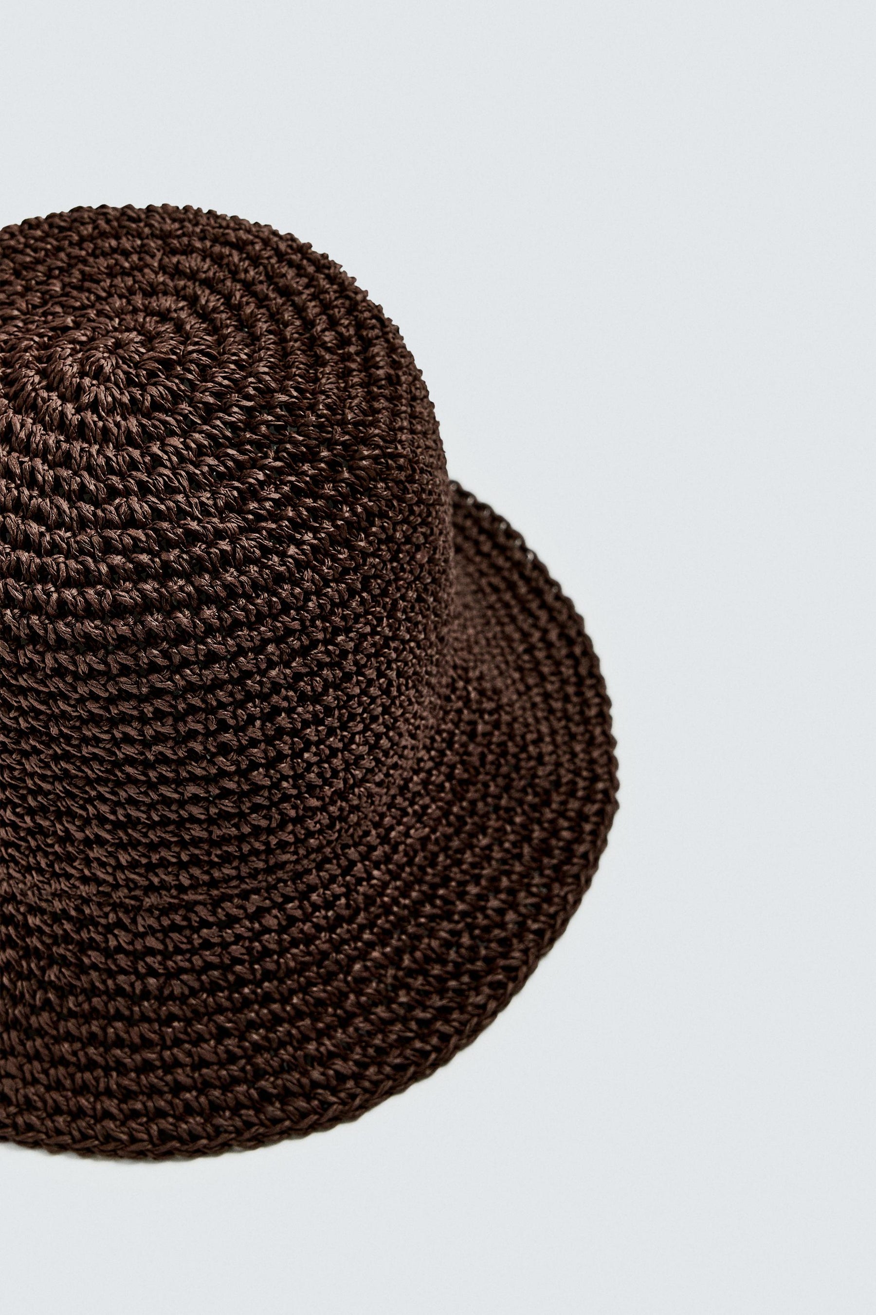 CROCHET BUCKET HAT - Image 6