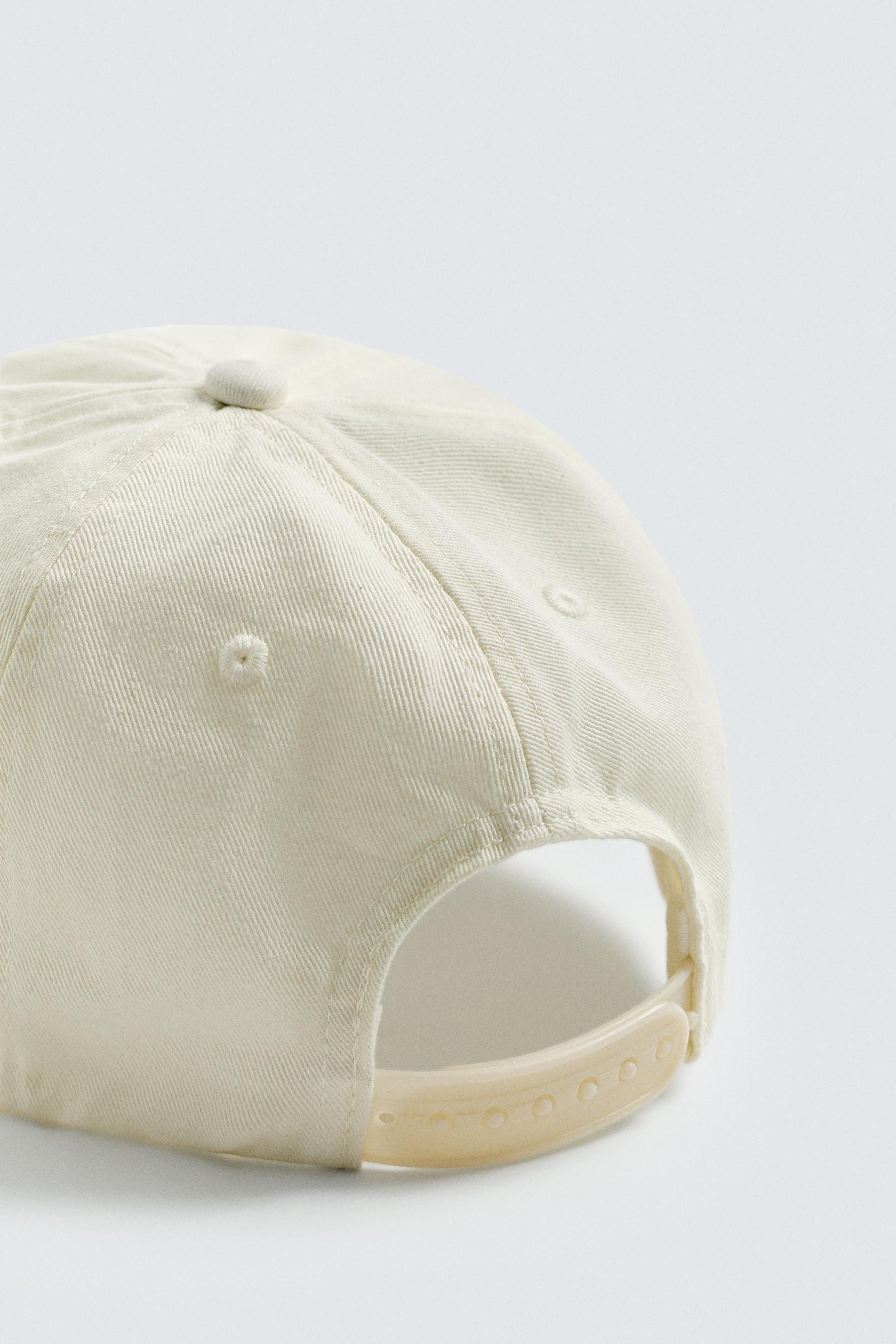 CONTRAST EMBROIDERY CAP - Image 7