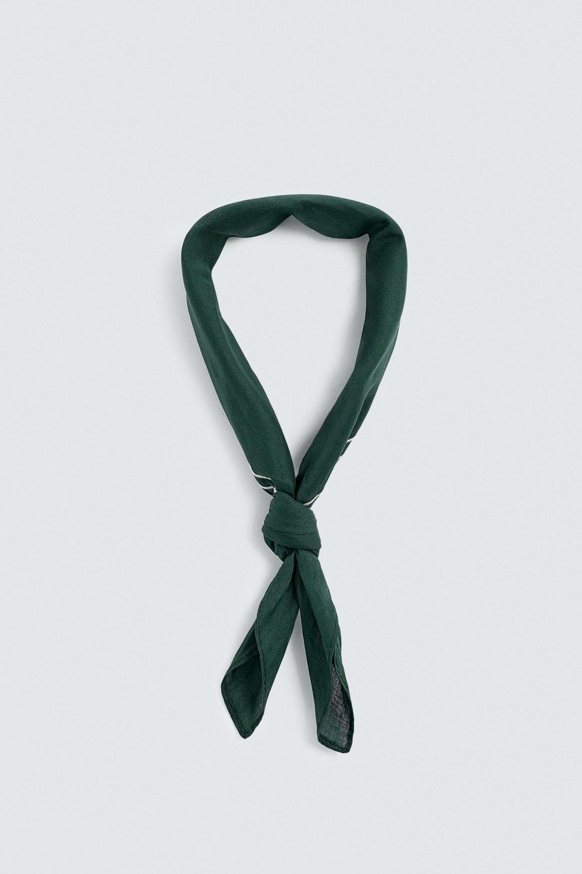 CONTRAST EMBROIDERY BANDANA - Image 2