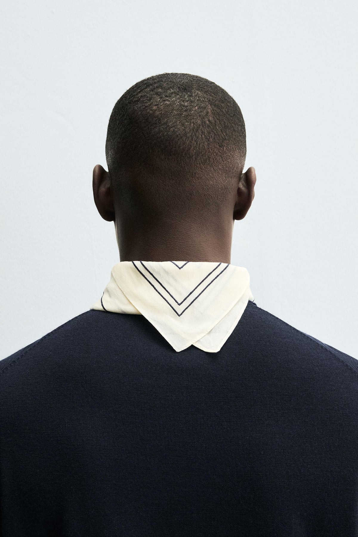 CONTRAST EMBROIDERY BANDANA - Image 2