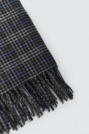 CHECK SCARF WITH FRINGED EDGES - Image 3