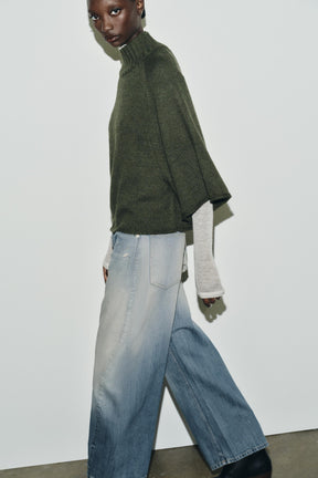 STRICKPULLOVER MIT WEITEN ÄRMELN